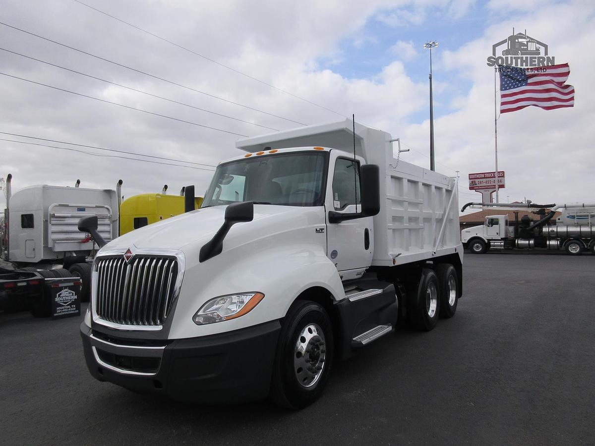 Used 2021 INTERNATIONAL LT