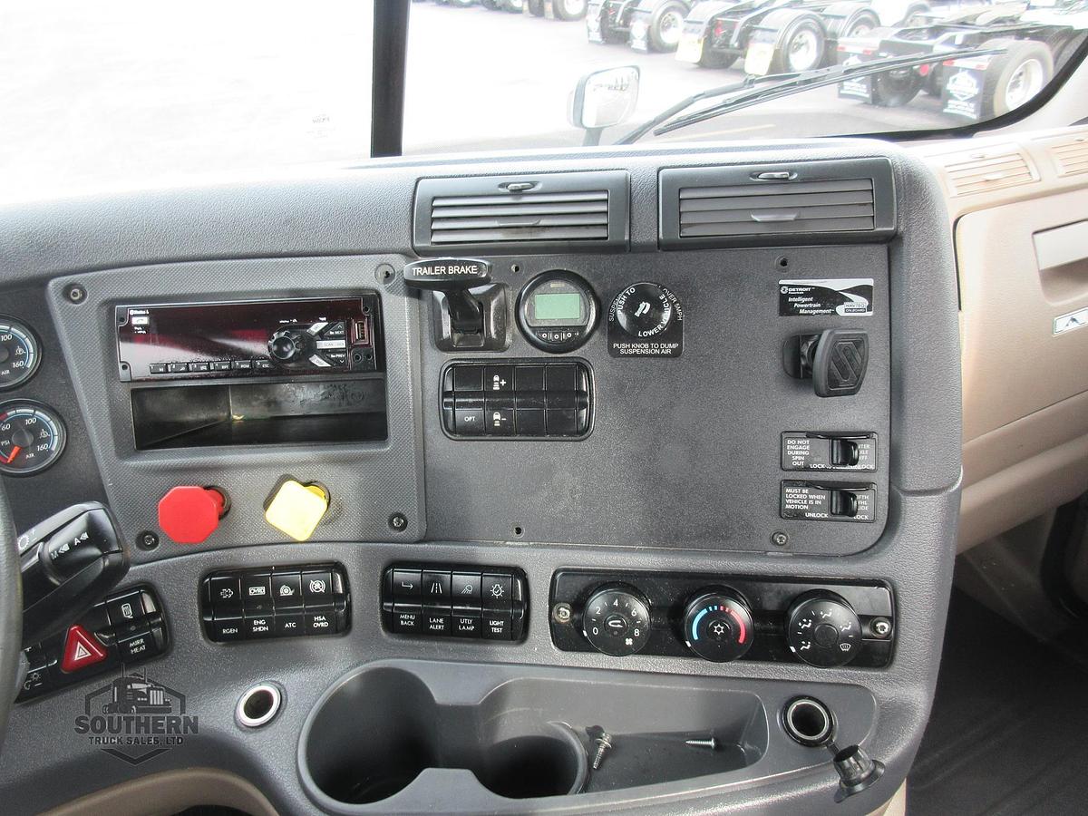 Used 2020 FREIGHTLINER CASCADIA 125