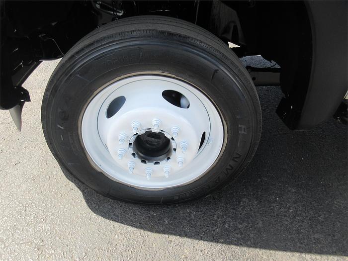 Used 2016 FORD F550 XL