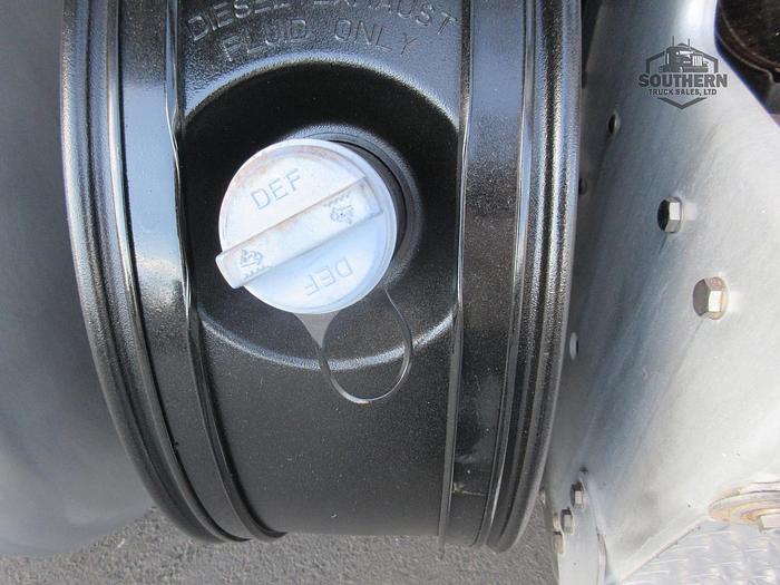 Used 2015 PETERBILT 365