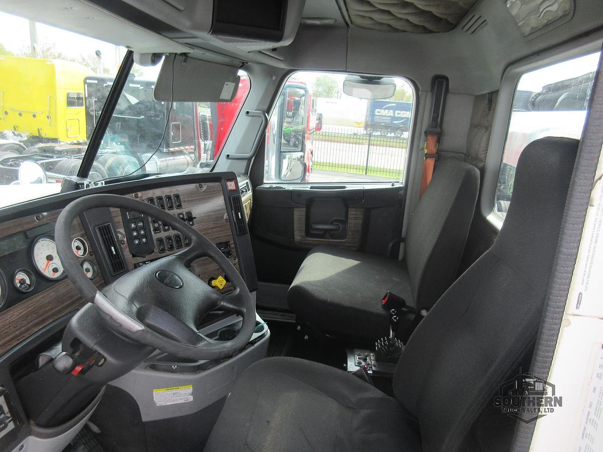Used 2016 FREIGHTLINER CORONADO 122 SD