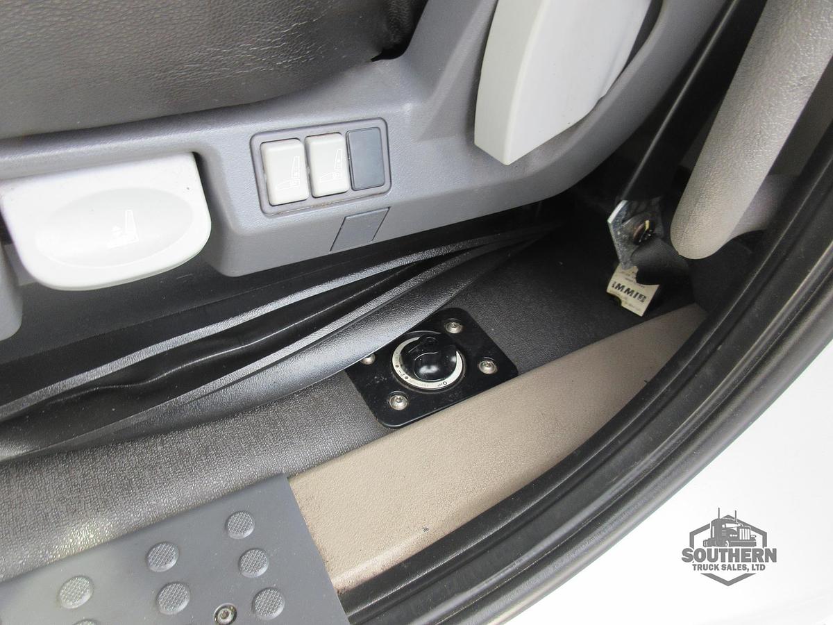 Used 2020 FREIGHTLINER CASCADIA 125