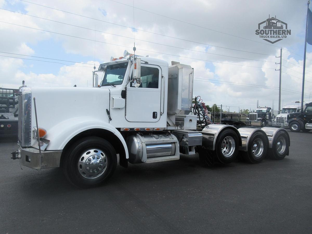 Used 2008 PETERBILT 367