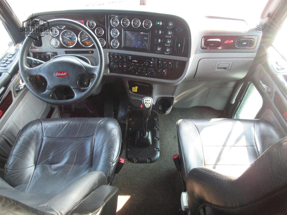 Used 2019 PETERBILT 389