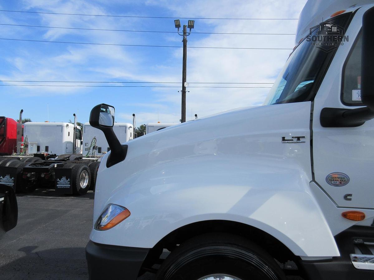 Used 2021 INTERNATIONAL LT