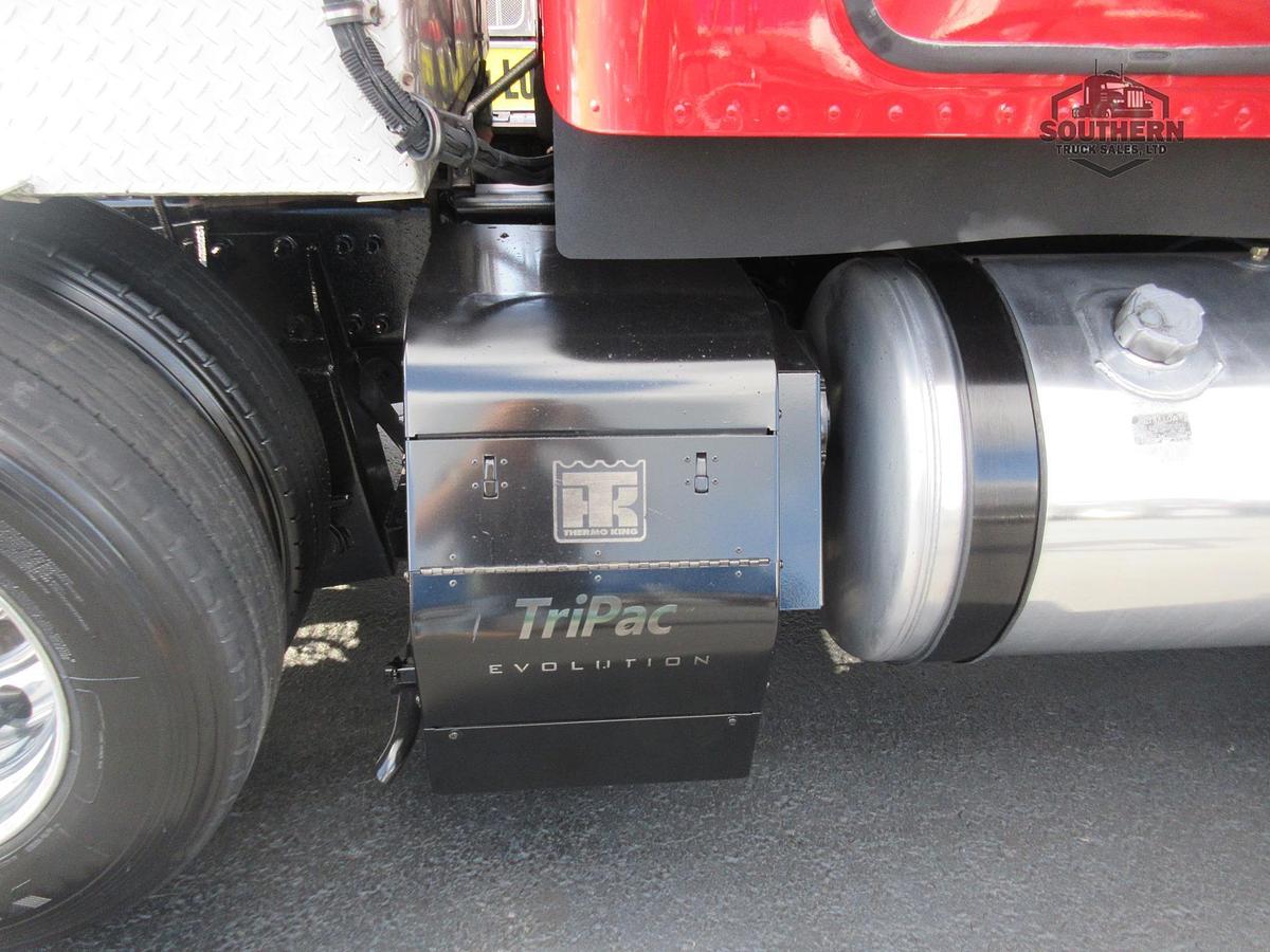 Used 2020 FREIGHTLINER CORONADO 122 SD