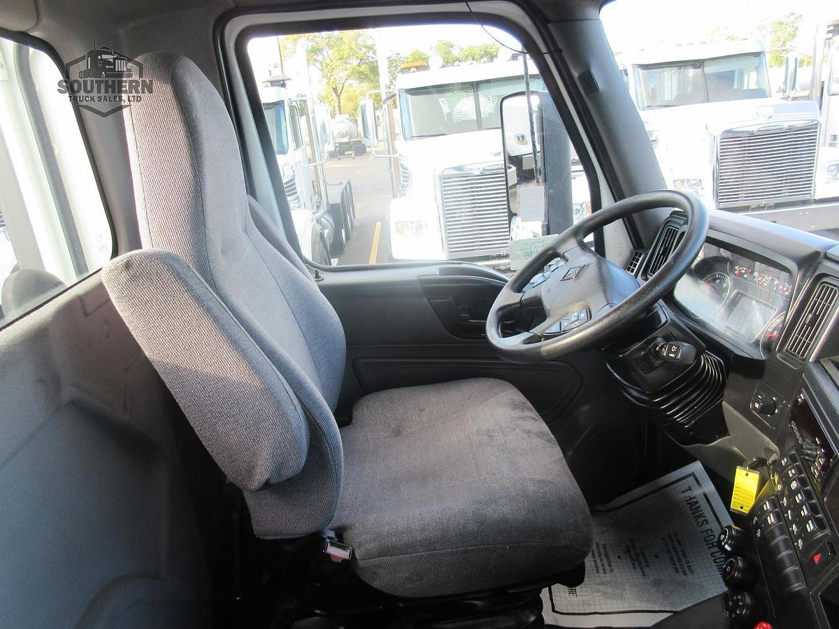 Used 2021 INTERNATIONAL LT