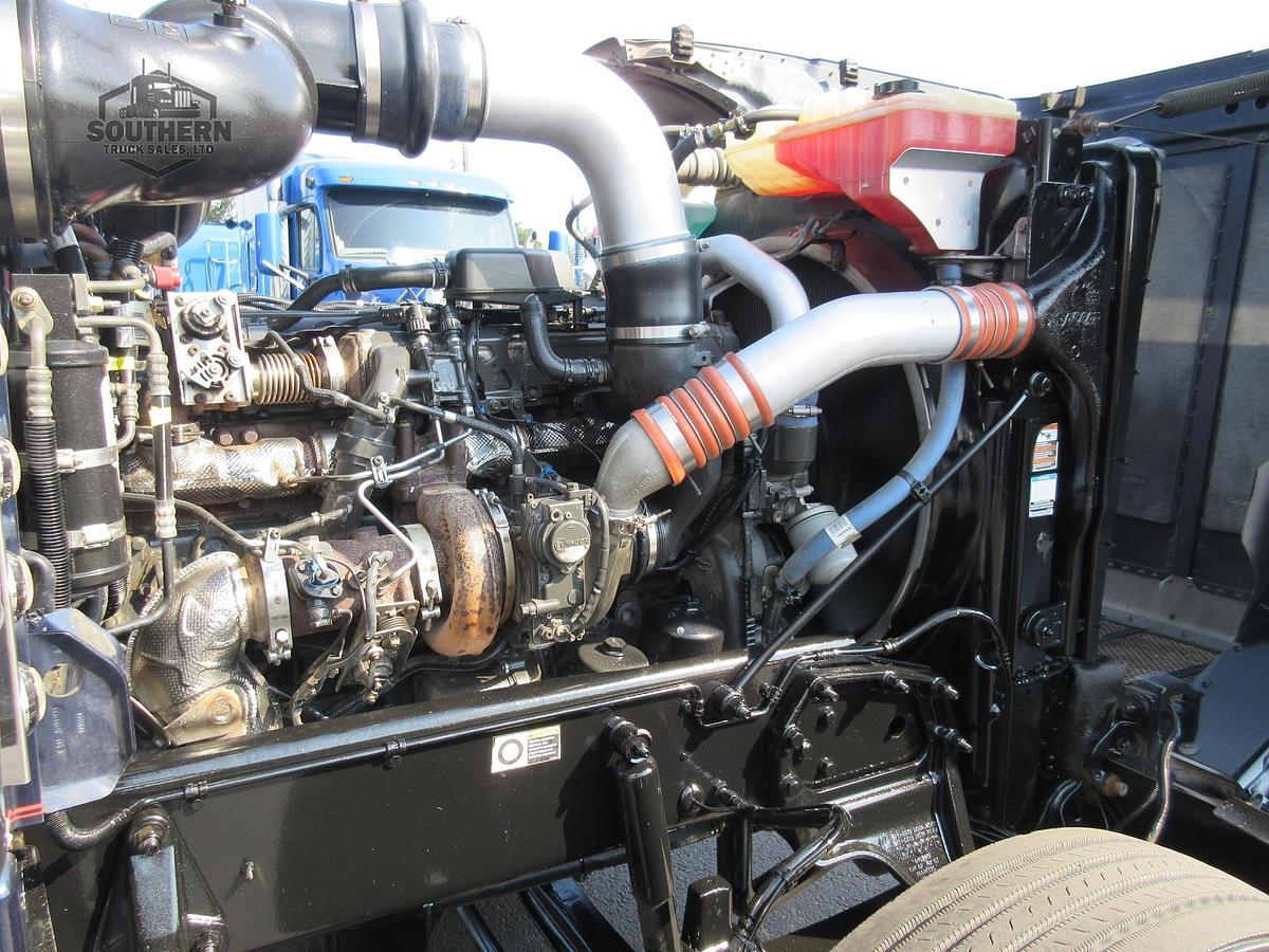 Used 2019 PETERBILT 389