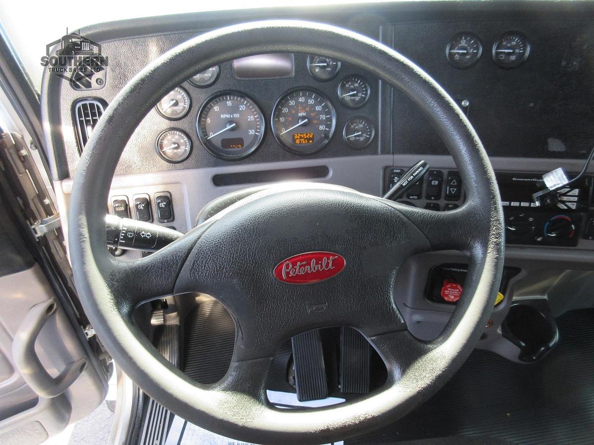 Used 2019 PETERBILT 389