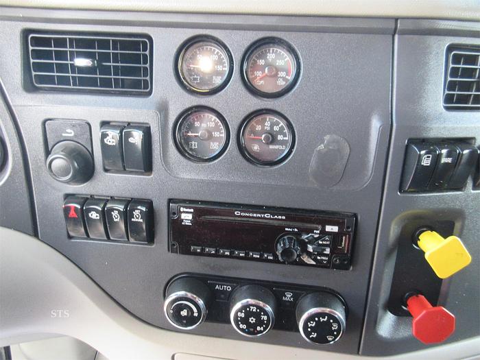 Used 2017 PETERBILT 579