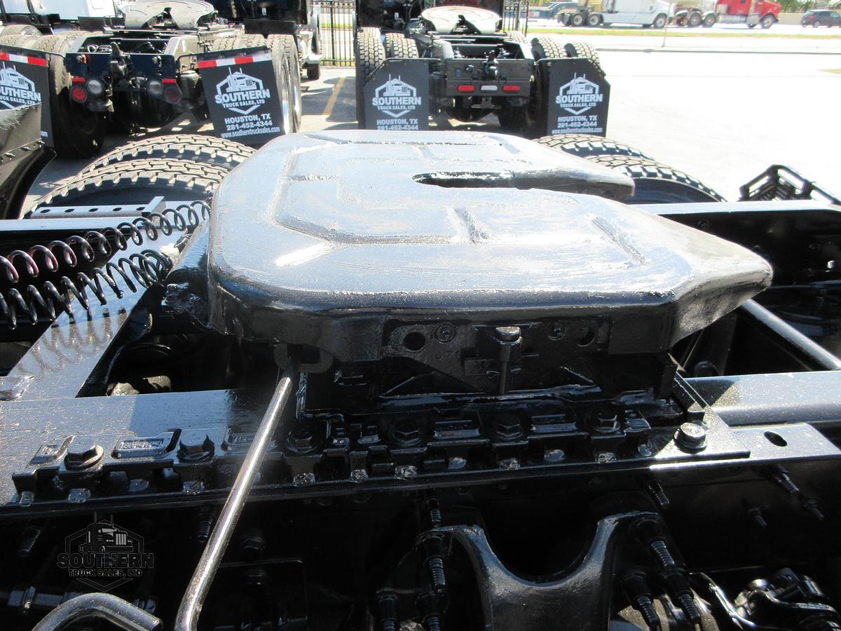 Used 2021 INTERNATIONAL LT