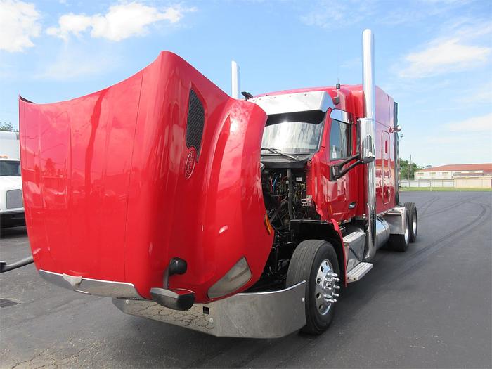 Used 2015 PETERBILT 579