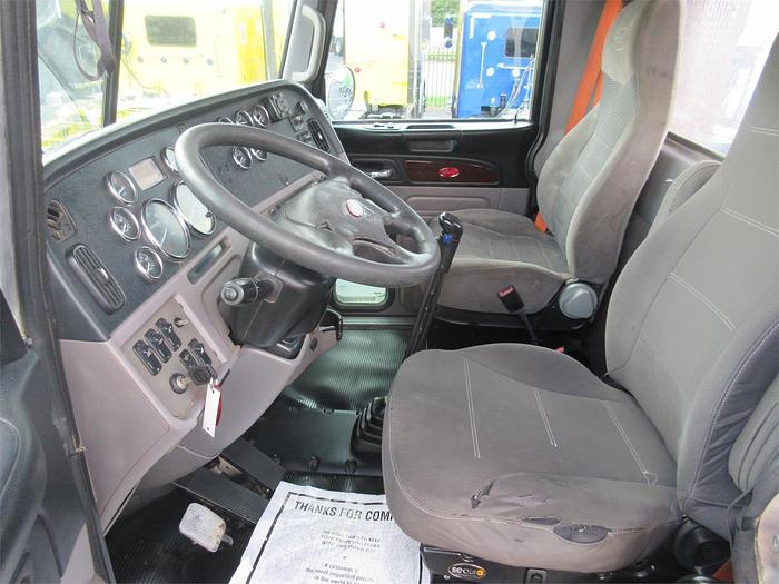 Used 2014 PETERBILT 365