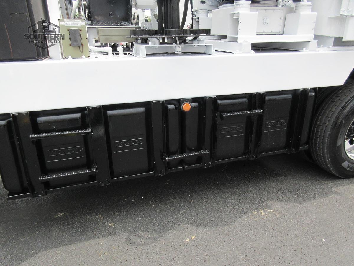 Used 2015 FREIGHTLINER 114SD