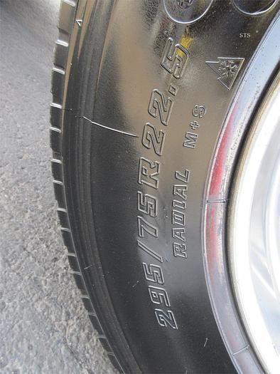 Used 2017 FREIGHTLINER CASCADIA 125