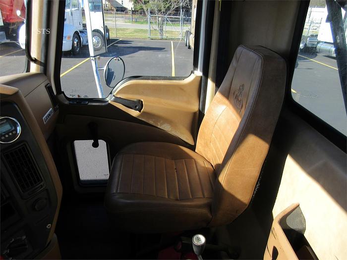 Used 2012 MACK GRANITE GU713