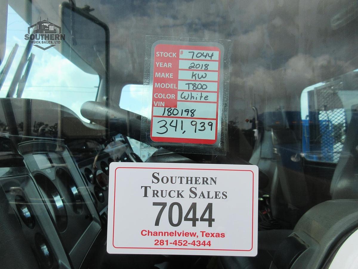 Used 2018 KENWORTH T800