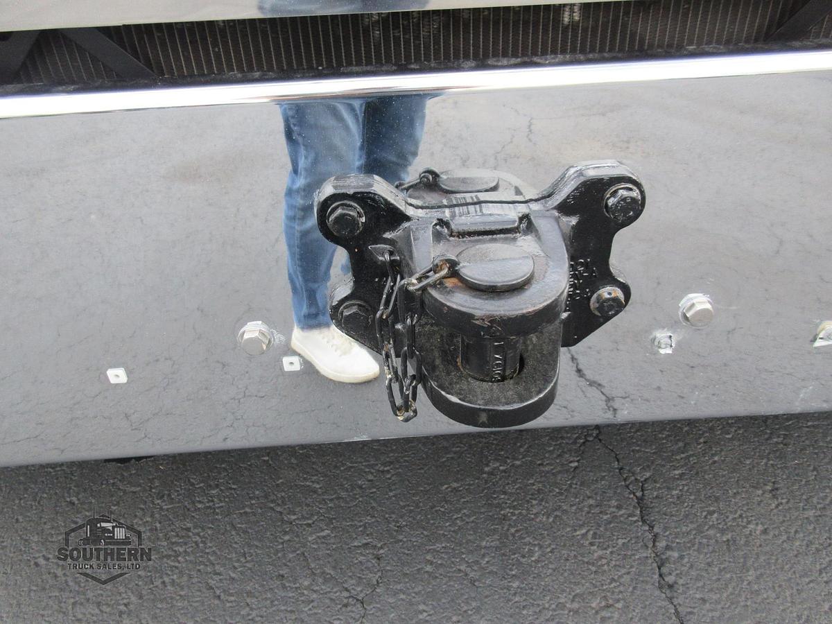 Used 2023 PETERBILT 567