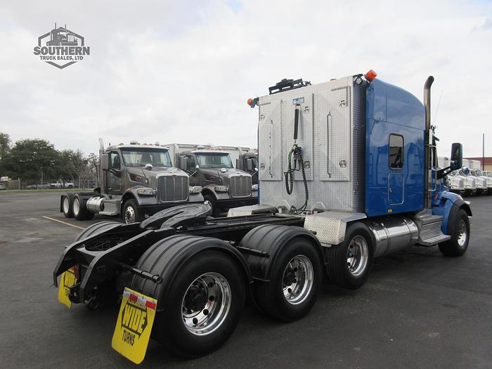Used 2018 PETERBILT 567