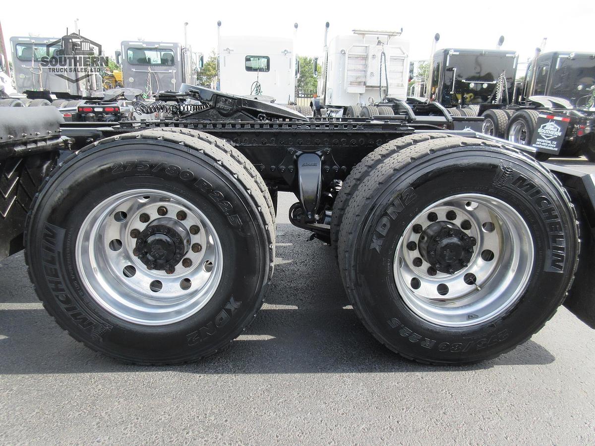 Used 2020 FREIGHTLINER CASCADIA 125