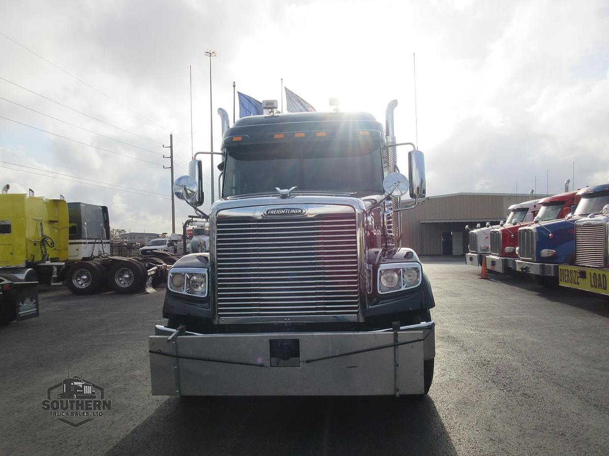 Used 2021 FREIGHTLINER CORONADO 122 SD
