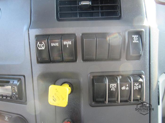 Used 2019 PETERBILT 567