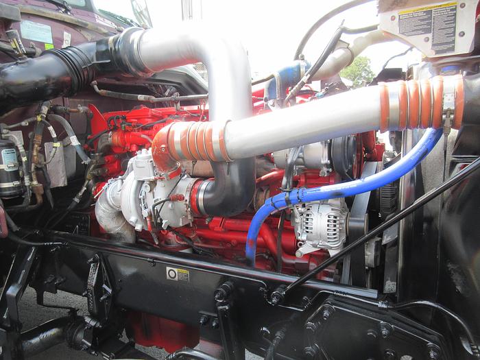 Used 2019 PETERBILT 389