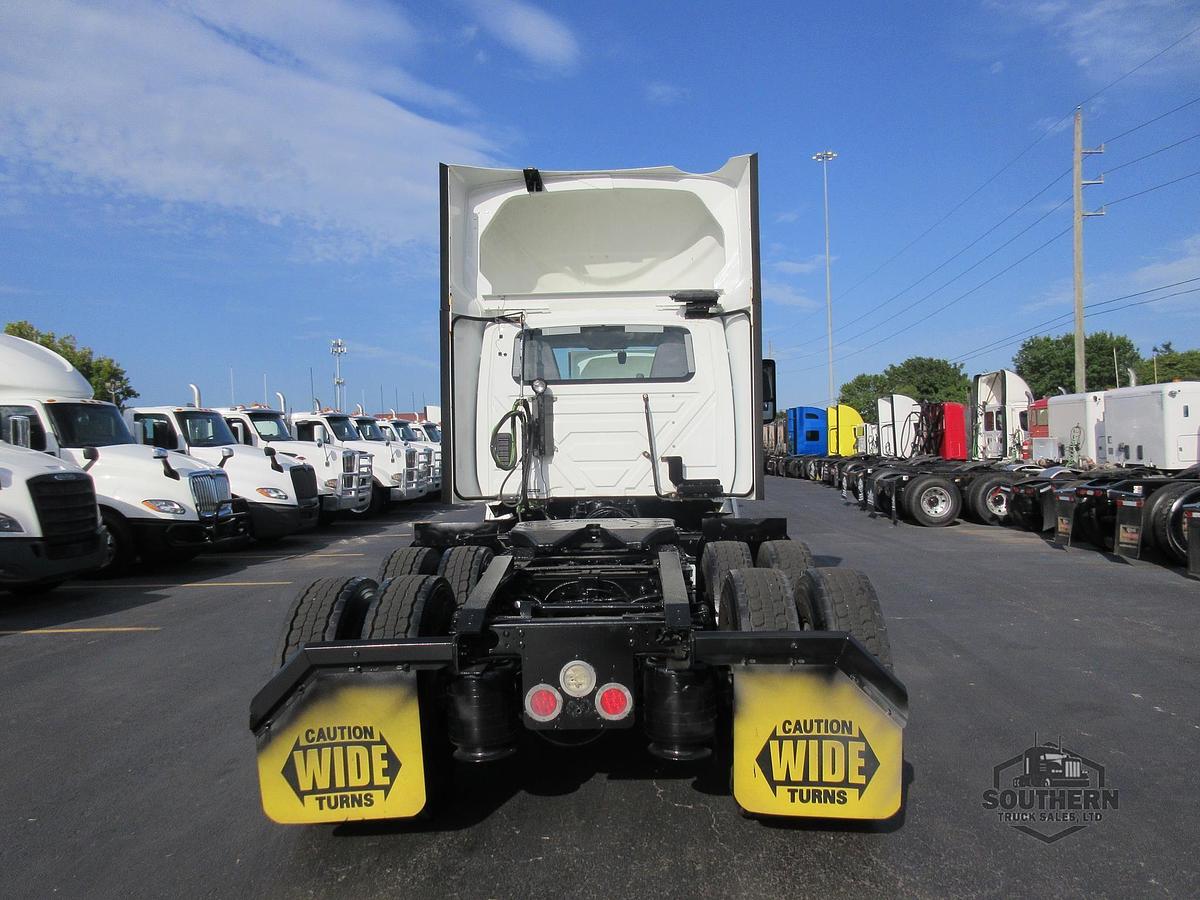 Used 2021 INTERNATIONAL LT