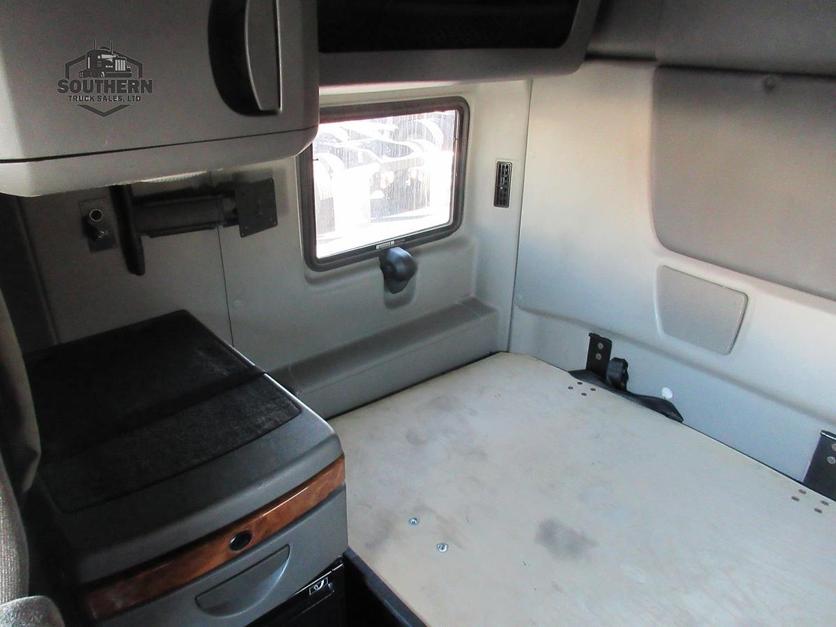 Used 2021 INTERNATIONAL LT