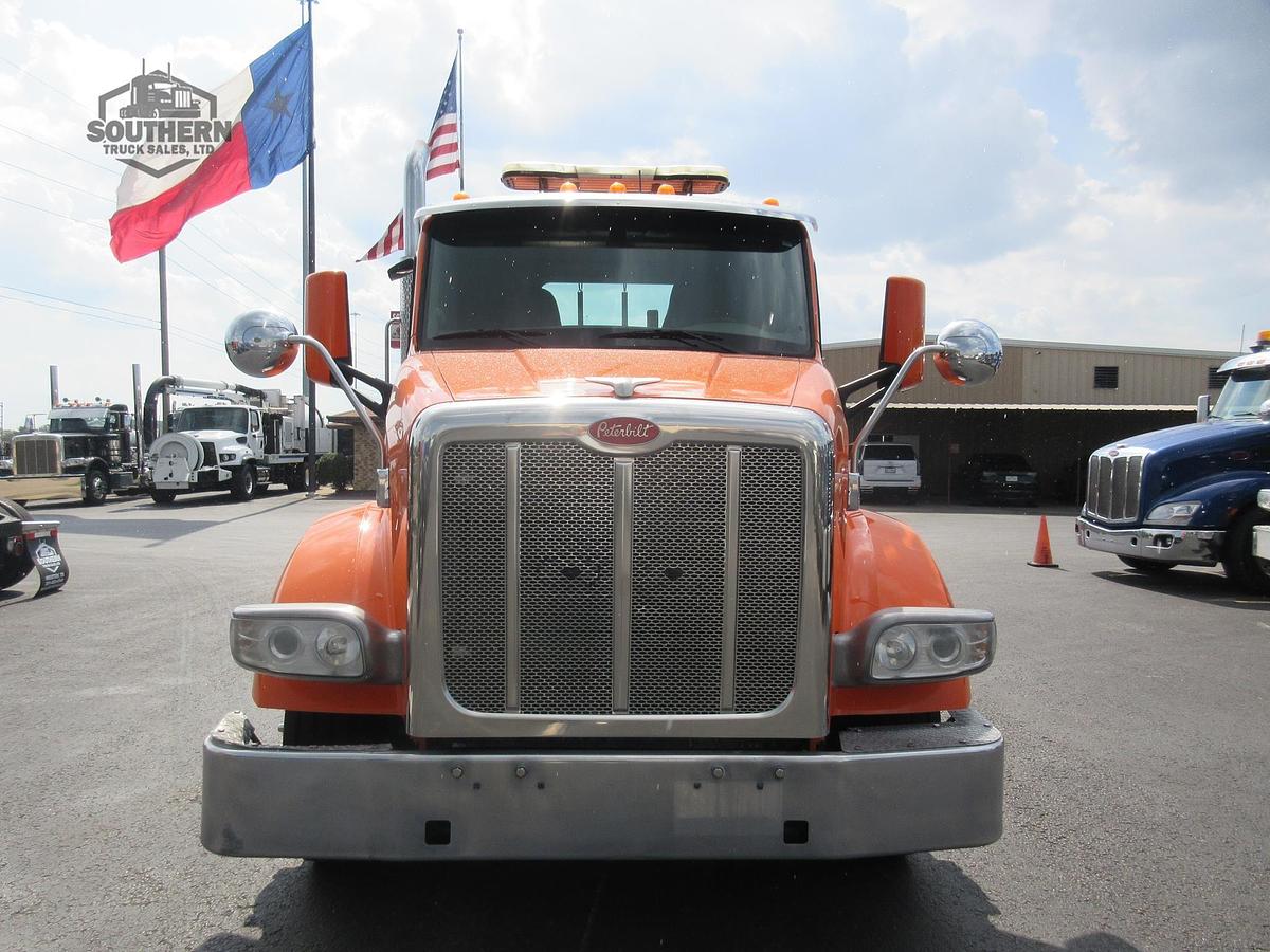 Used 2019 PETERBILT 567