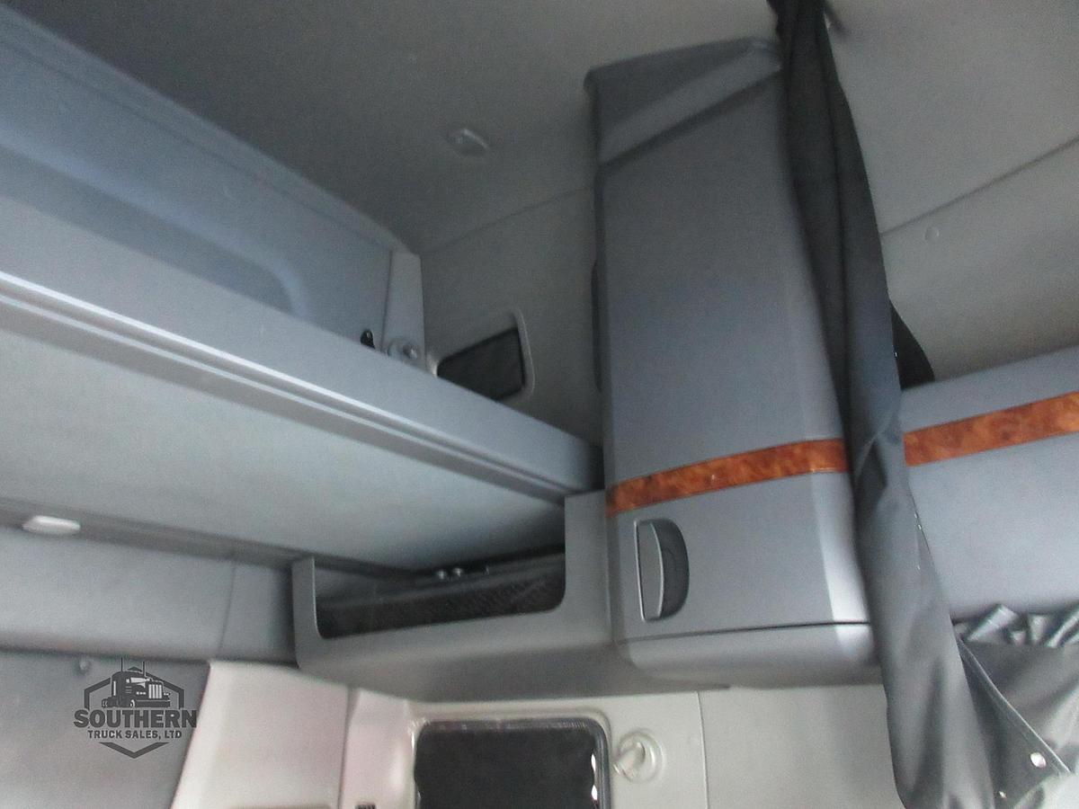 Used 2021 INTERNATIONAL LT