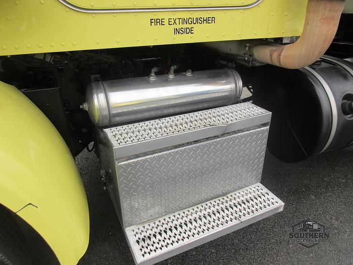 Used 2017 PETERBILT 367