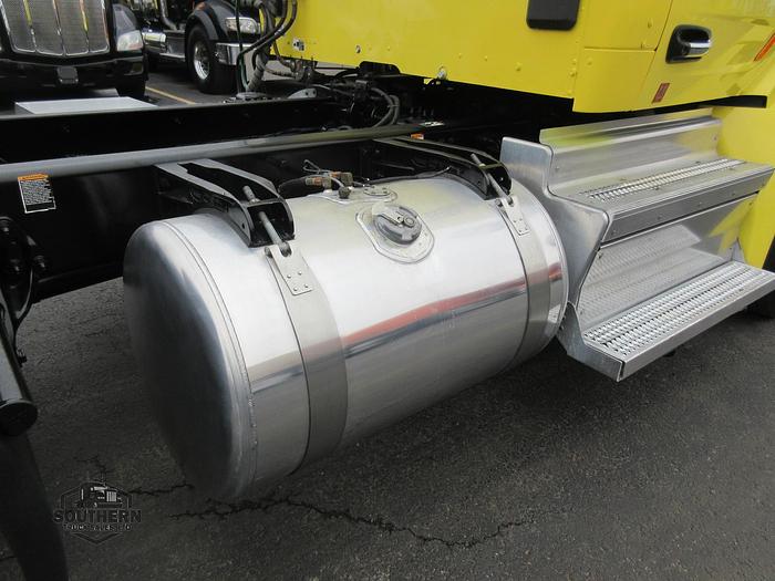 Used 2021 PETERBILT 579