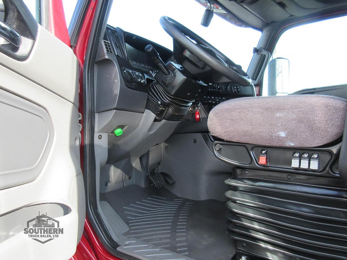 Used 2023 INTERNATIONAL LT