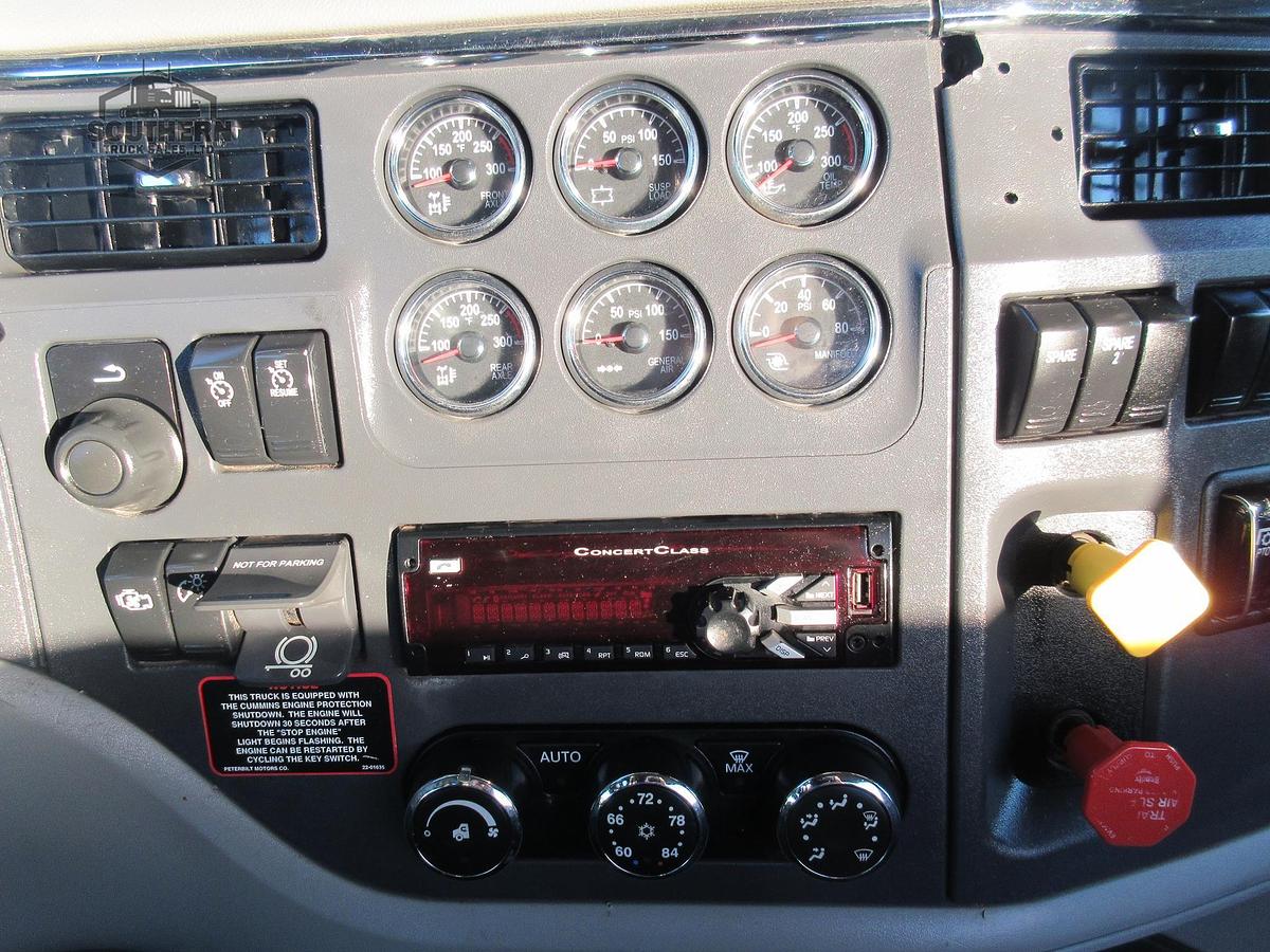 Used 2020 PETERBILT 567