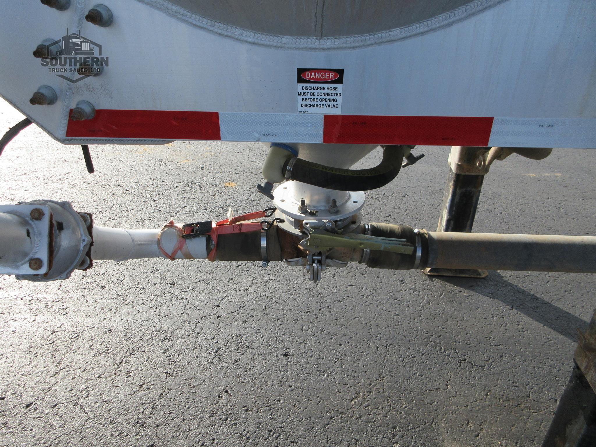 Used 2018 SOUTHERN WELDING Tandem Axle