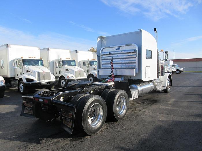 Used 2019 PETERBILT 389