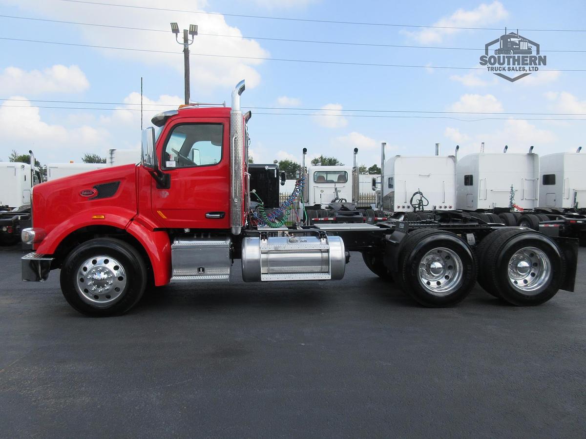 Used 2019 PETERBILT 567