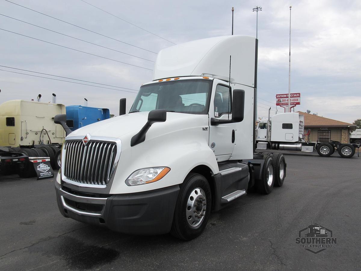 Used 2021 INTERNATIONAL LT