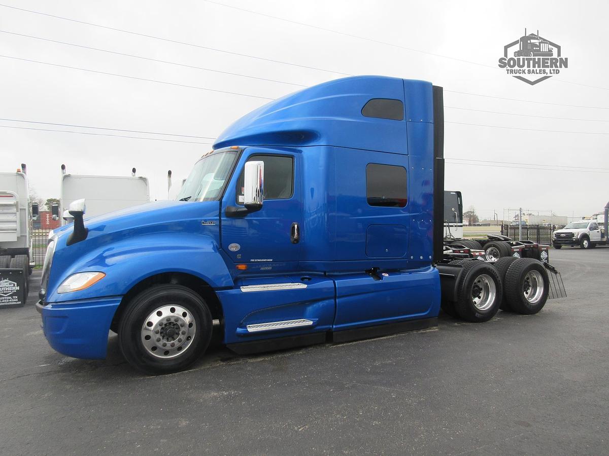 Used 2021 INTERNATIONAL LT