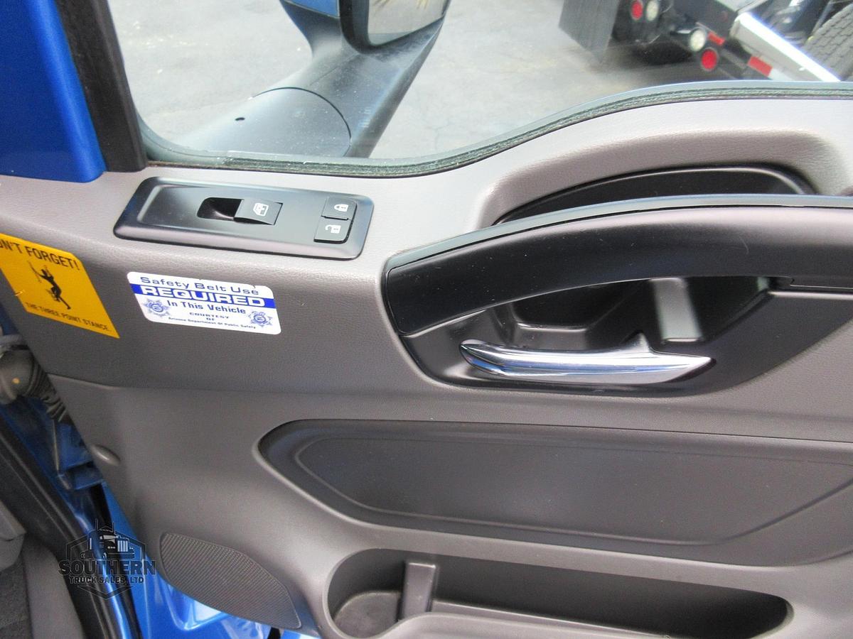 Used 2021 INTERNATIONAL LT
