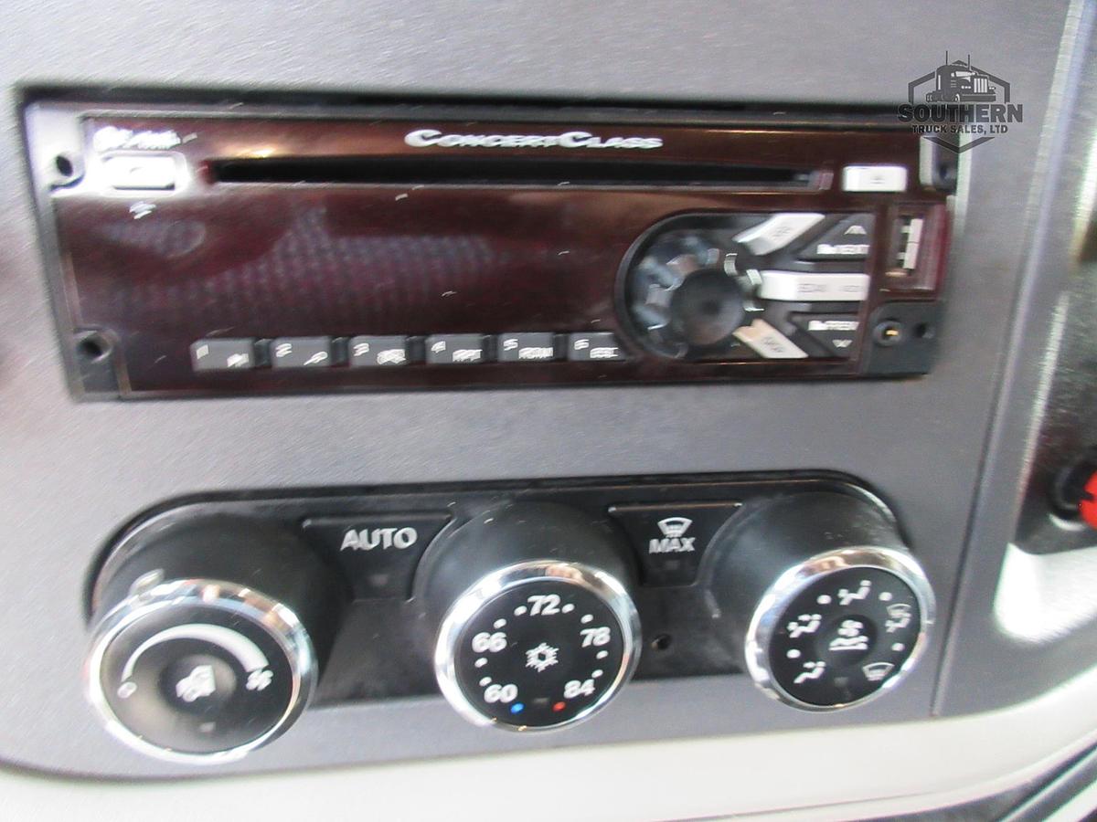 Used 2020 PETERBILT 567