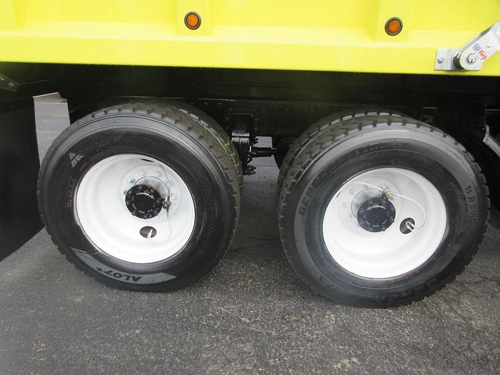 Used 2014 PETERBILT 365