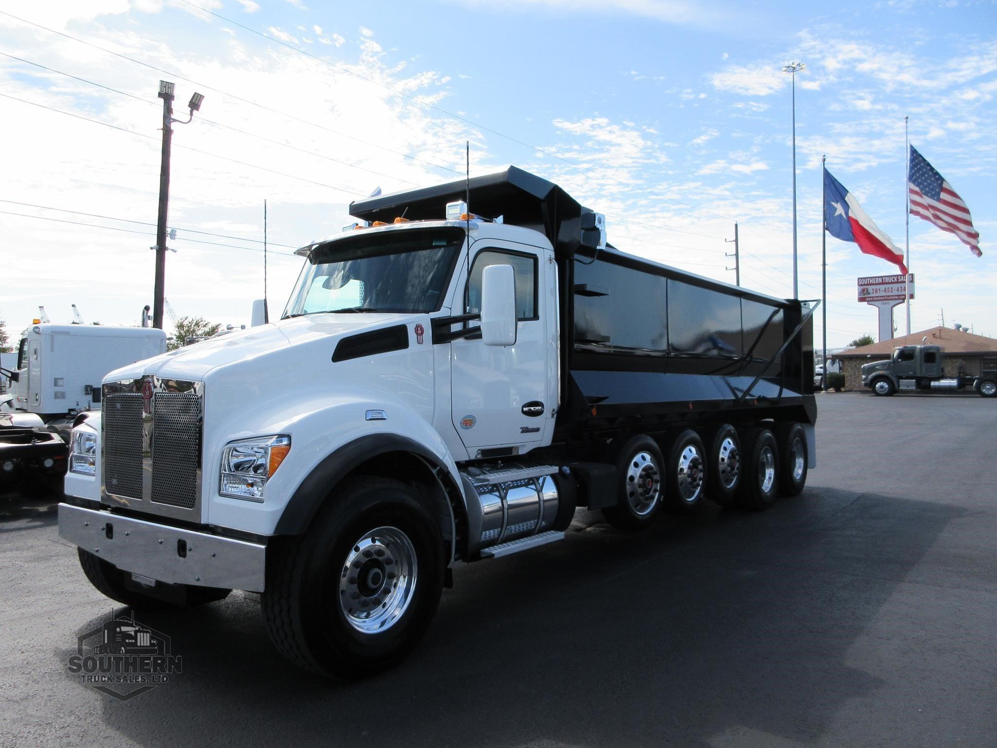 2025 KENWORTH T880