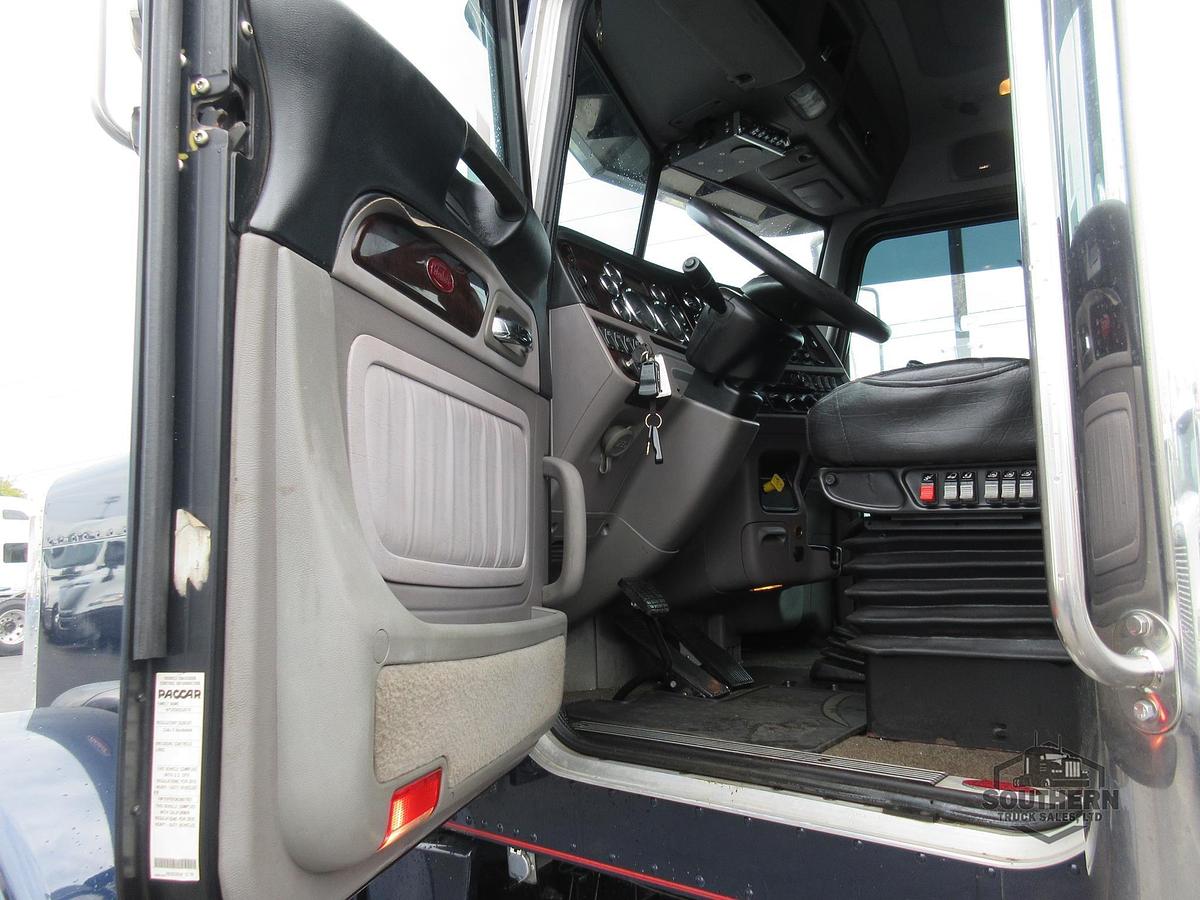 Used 2019 PETERBILT 389