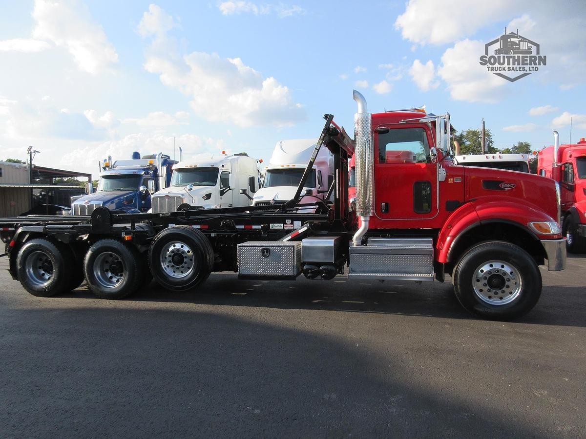 Used 2019 PETERBILT 348