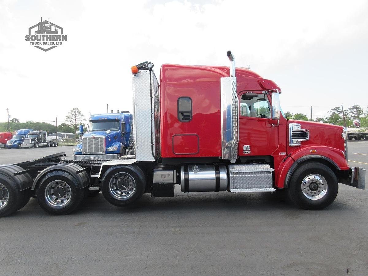 Used 2020 FREIGHTLINER CORONADO 122 SD