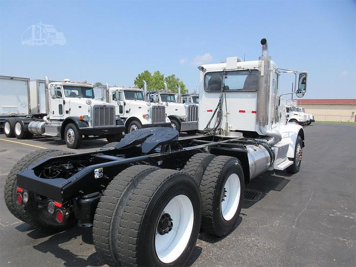 Used 2016 PETERBILT 365