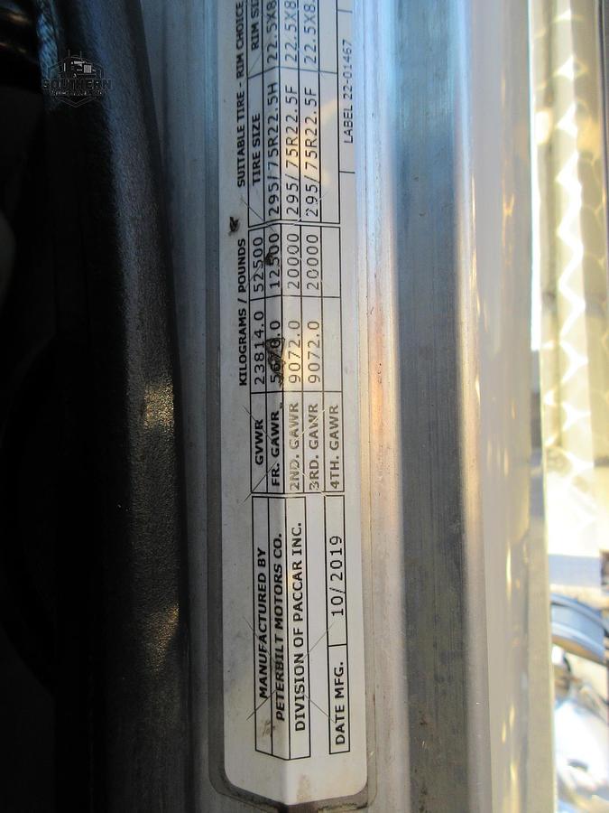 Used 2020 PETERBILT 389