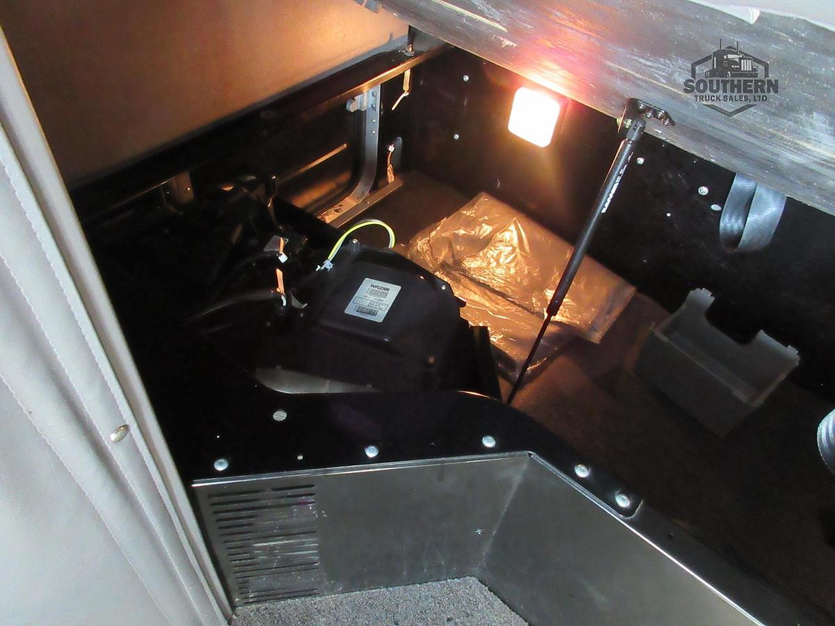 Used 2019 PETERBILT 389